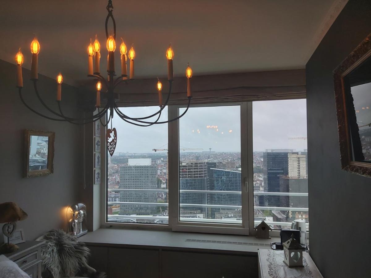 Romantic Room In Brussels Sky Екстериор снимка
